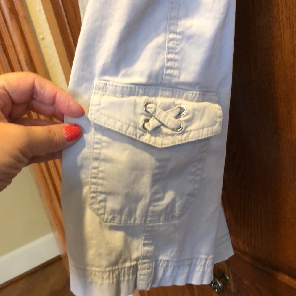 Karen Scott Khaki shorts 10 - Picture 3 of 4